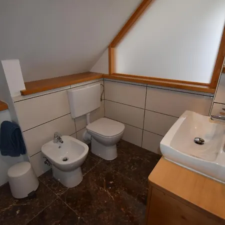 Apartma Tima Apartment *
