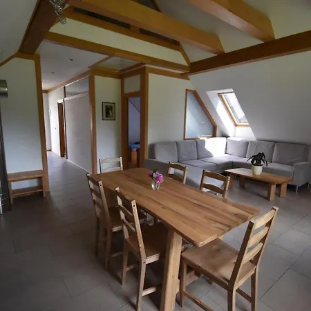 Apartma Tima Apartment